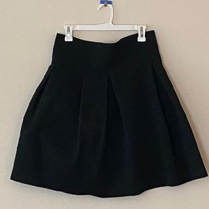 H&M Black Structured Skirt - Size L